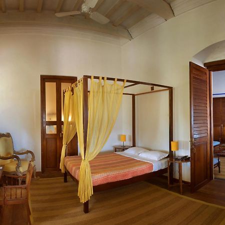 Neemrana'S - Bungalow On The Beach Tharangambadi Экстерьер фото