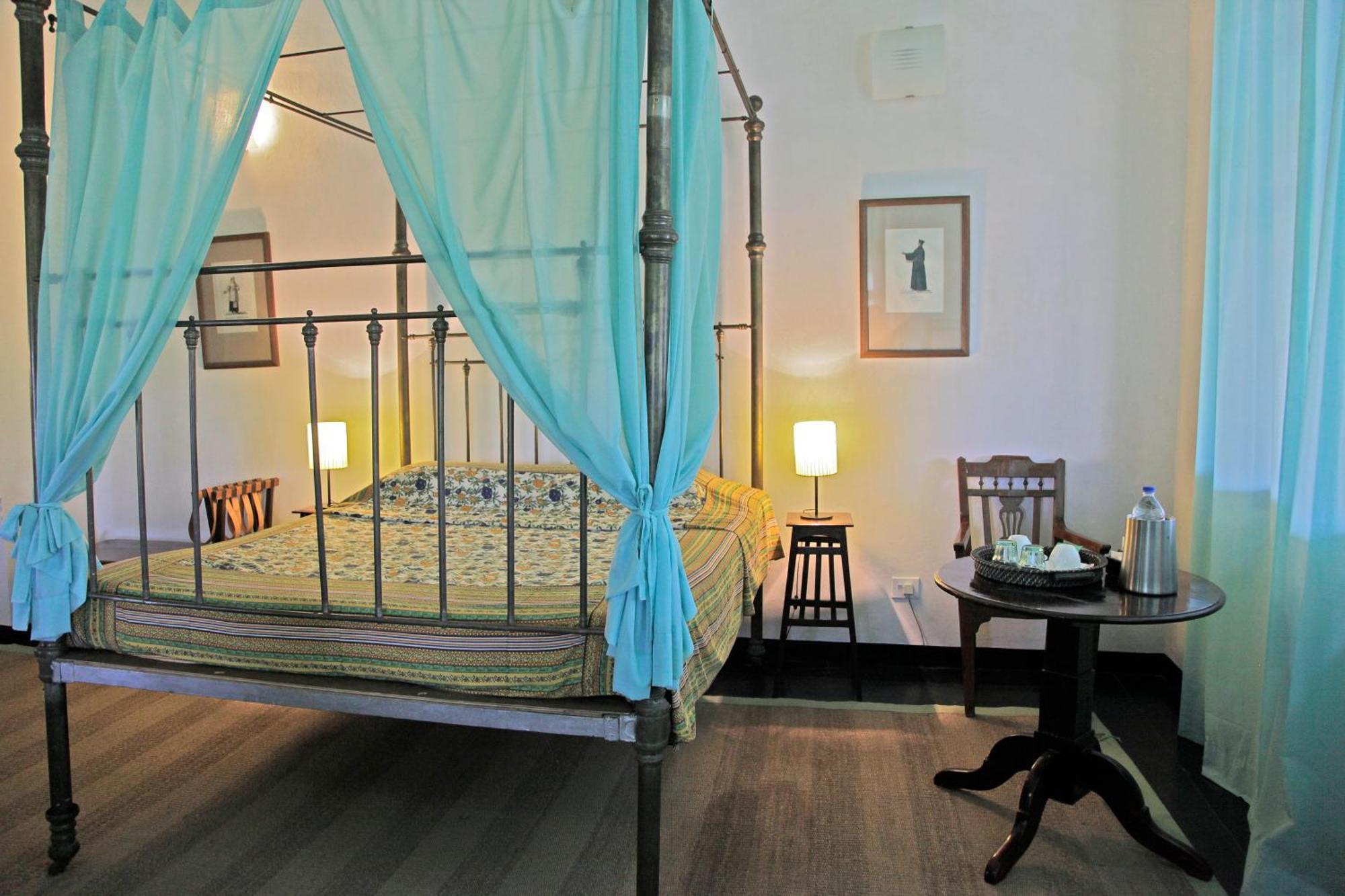 Neemrana'S - Bungalow On The Beach Tharangambadi Экстерьер фото