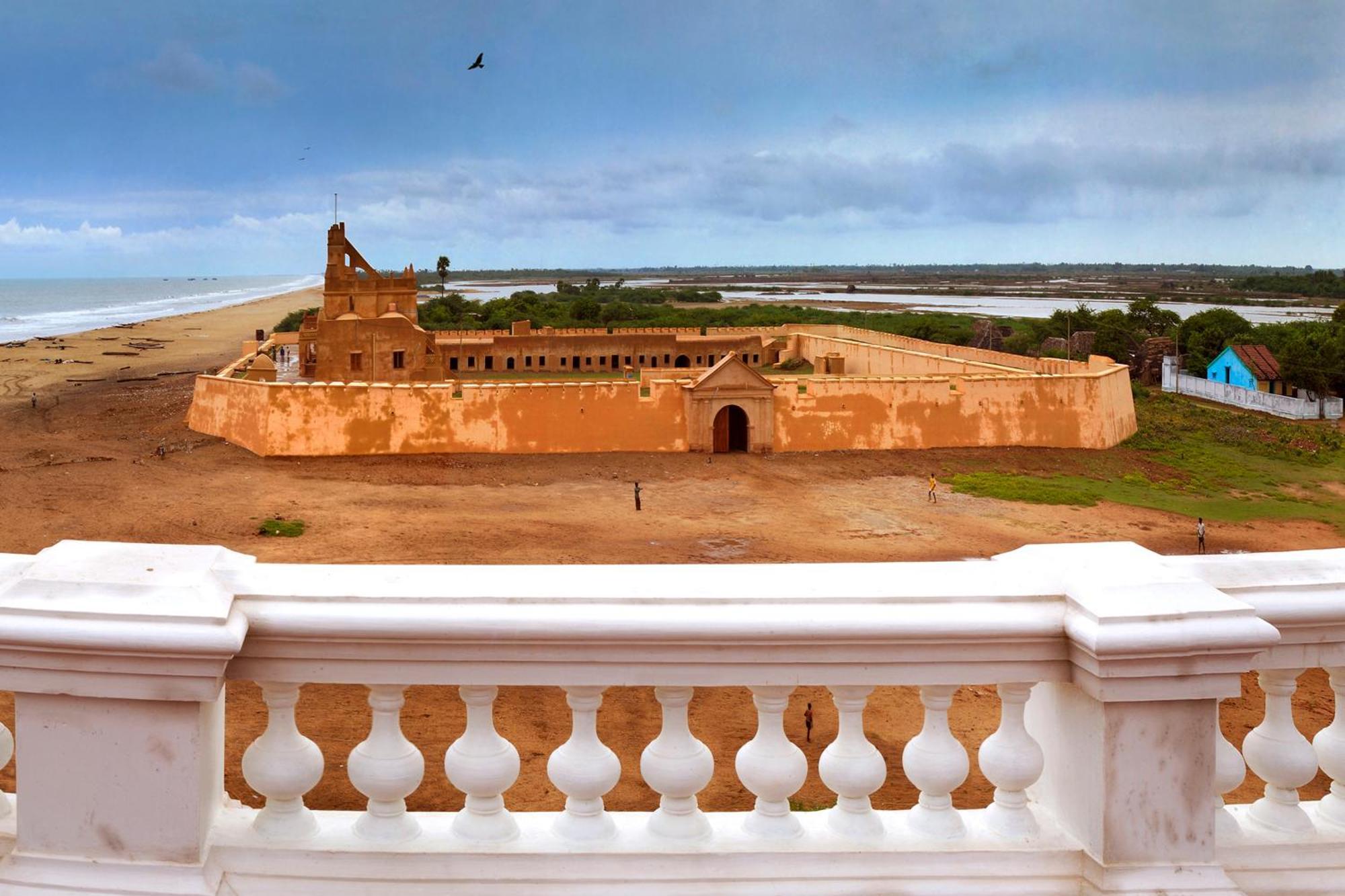 Neemrana'S - Bungalow On The Beach Tharangambadi Экстерьер фото