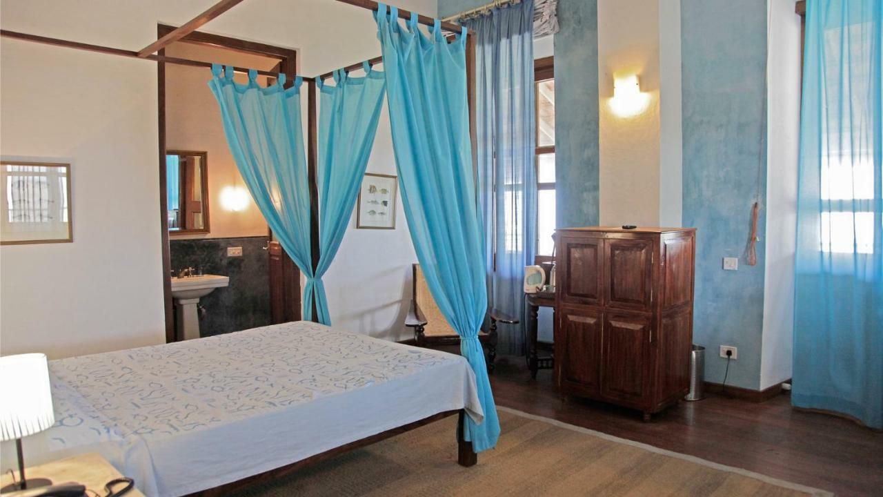 Neemrana'S - Bungalow On The Beach Tharangambadi Экстерьер фото